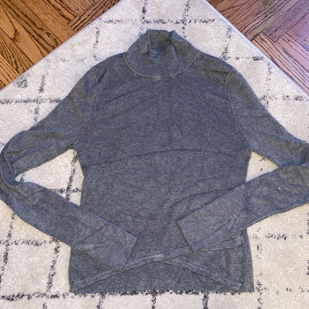 Gray turtleneck
